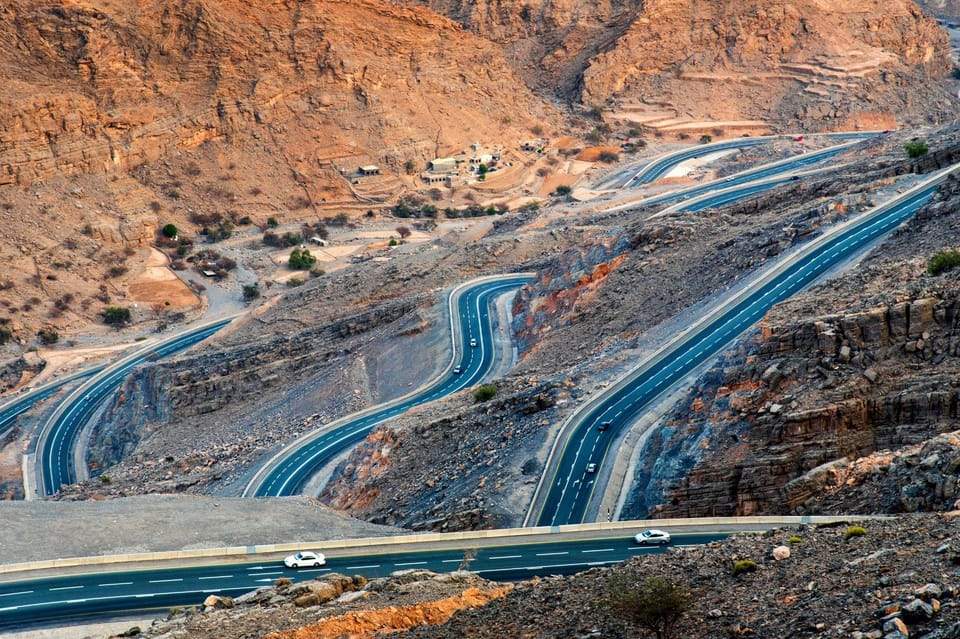 From Dubai: Jabel Jais High Mountain Tour with Transfers experience in Dubai - Image 2