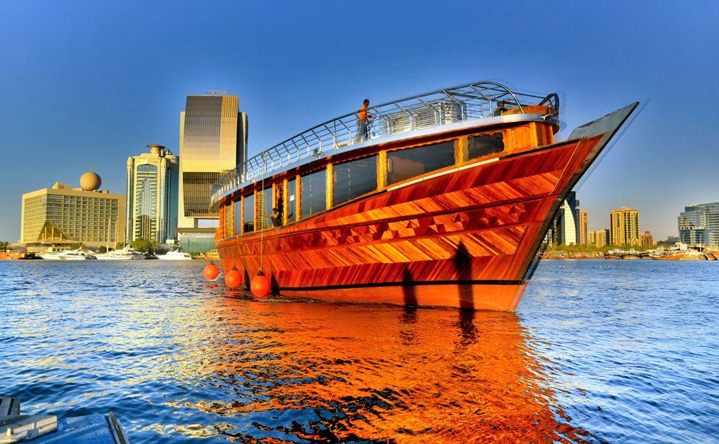 Ocean Empress Dinner Cruise Dubai with Buffet & Soft Drinks