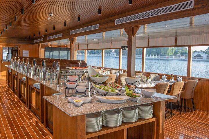 Celeste Sunset Cruise – Dinner & Views in Al Seef