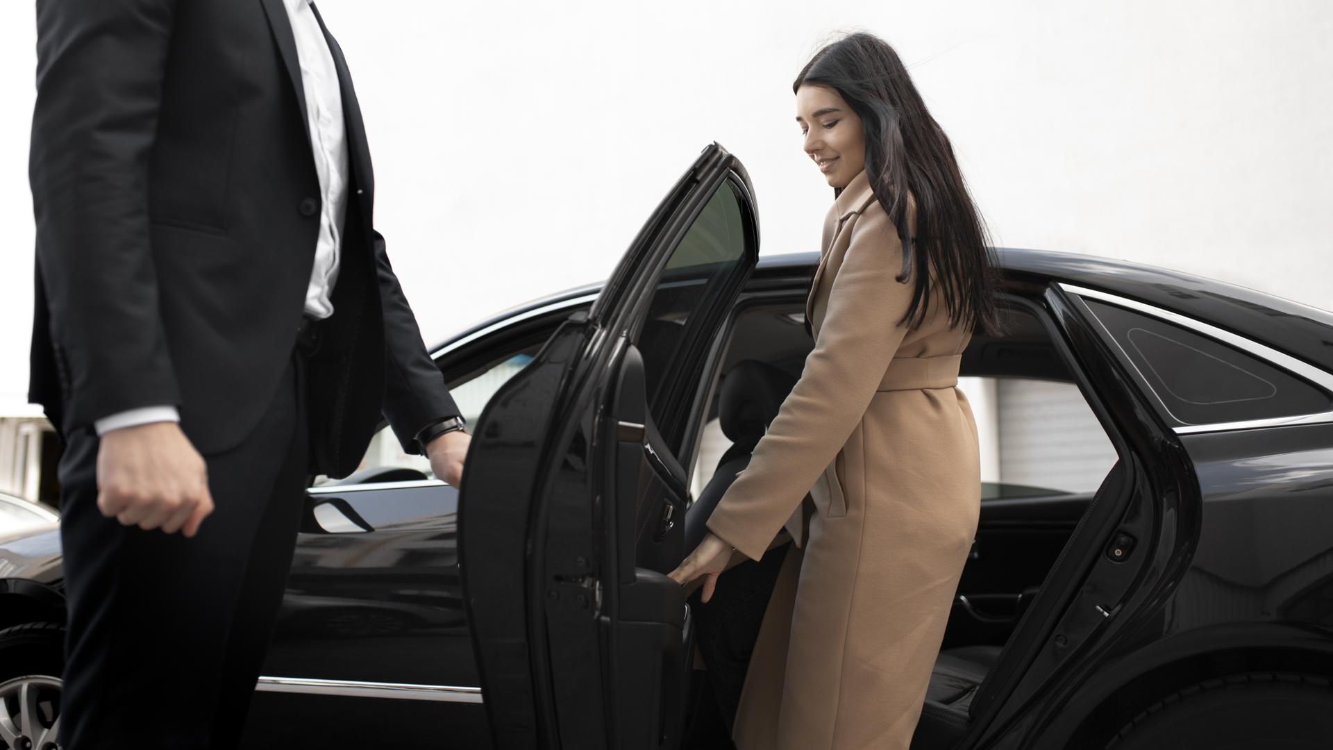 Dubai City Transfer