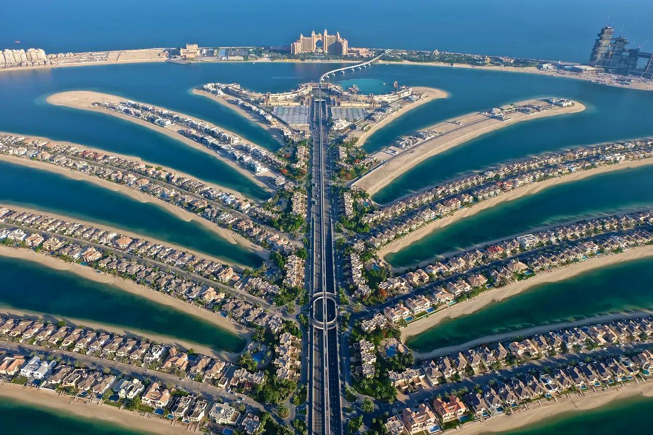 The View at The Palm – Non-Prime Time Access experience in Dubai - Image 3