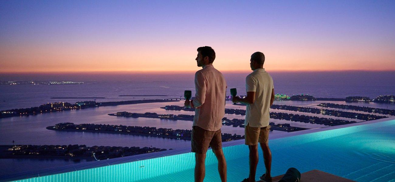 Aura Pool Access with Transport – 360° Views & Premium Vibes experience in Dubai - Image 5
