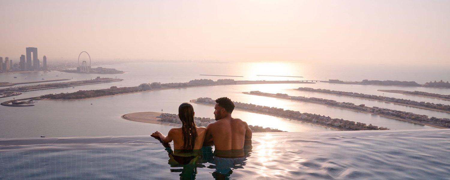 Aura Pool Access with Transport – 360° Views & Premium Vibes experience in Dubai - Image 8