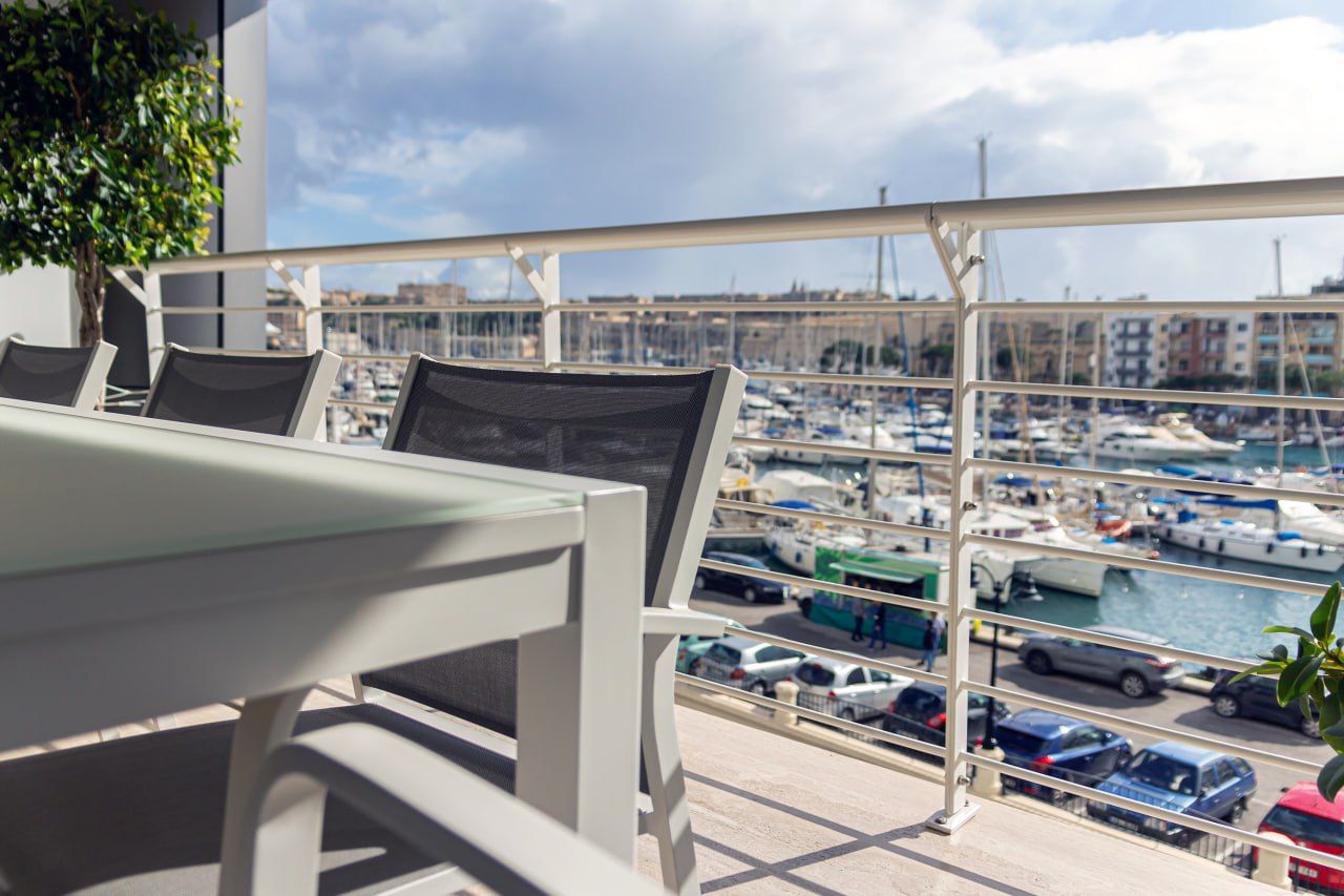Marina Apartment - Apartment in Dubai Marina