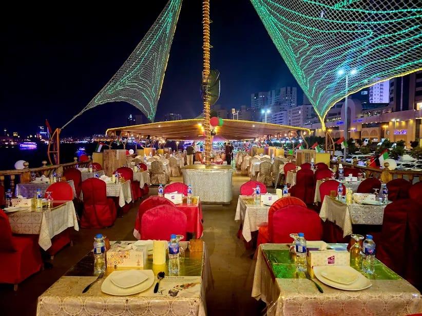Rustar Dhow Cruise With Dinner experience in Dubai - Image 10