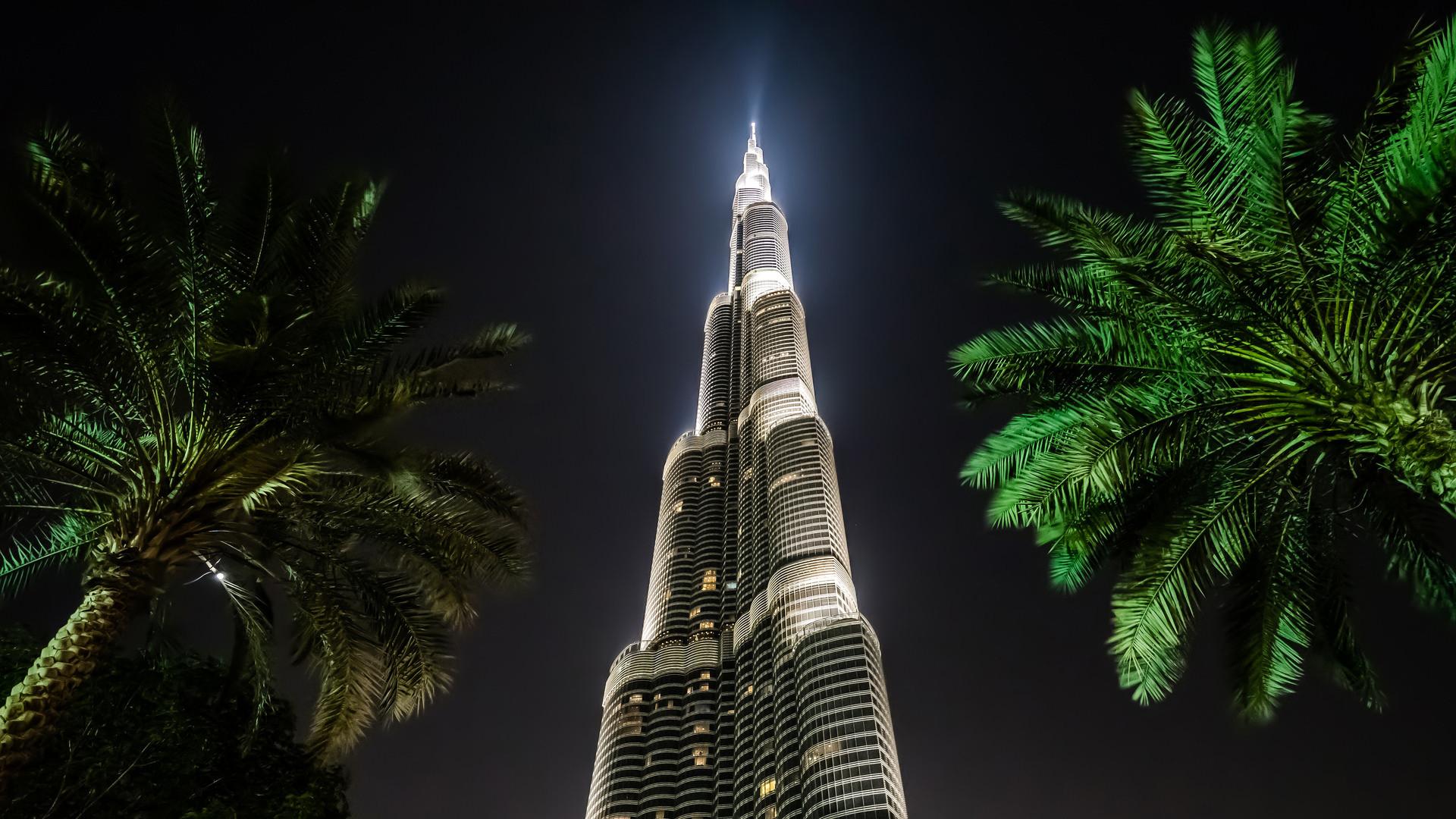 Burj Khalifa -- The Lounge (Level 152, 153 and 154) experience in Dubai - Image 9