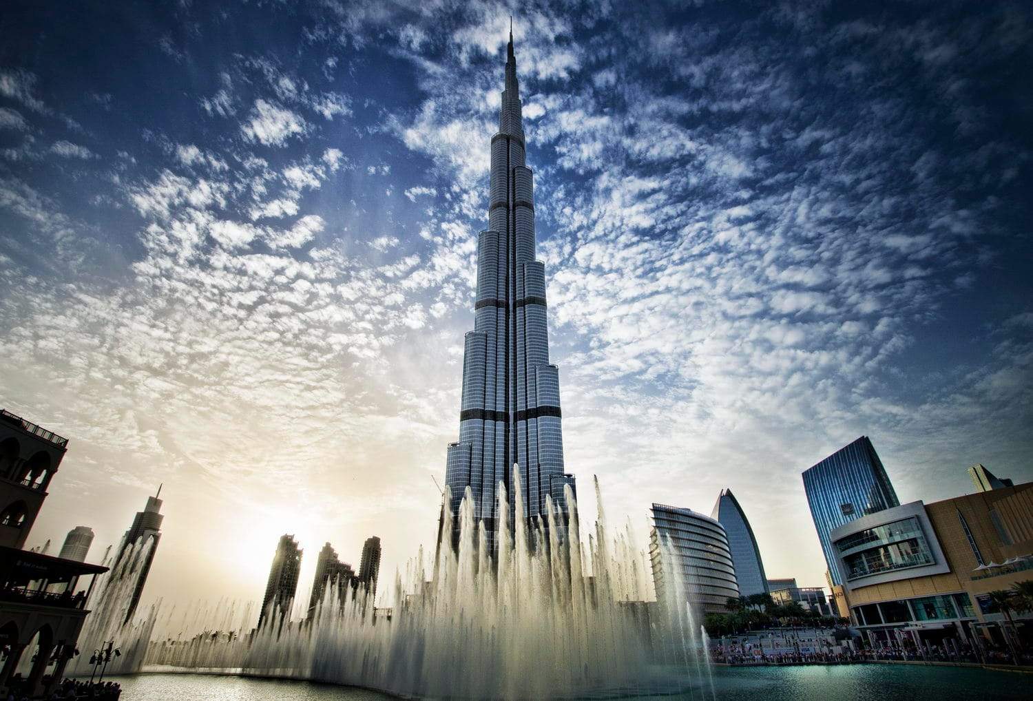 Burj Khalifa -- The Lounge (Level 152, 153 and 154)