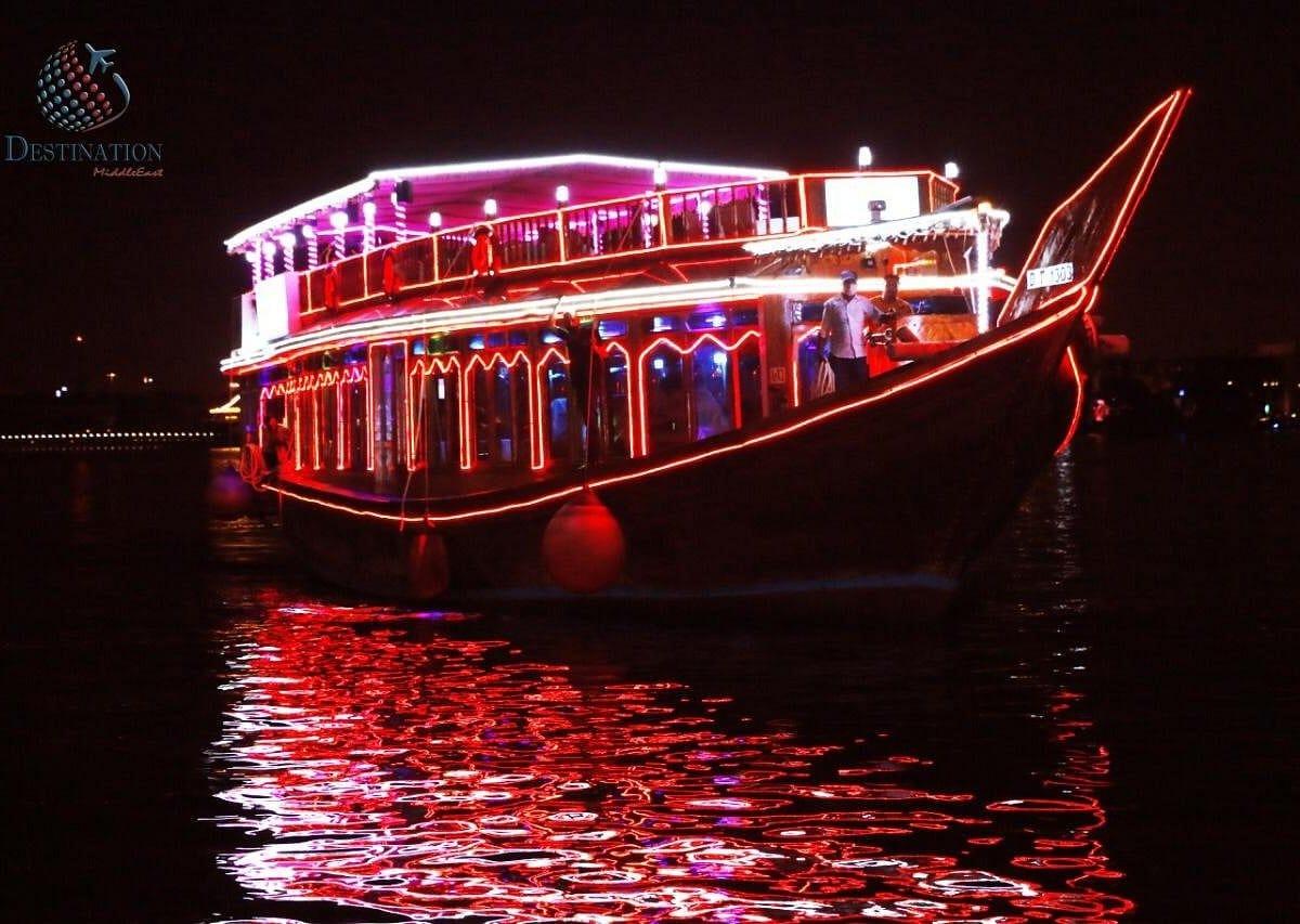 Fresh food and BBQ buffet on Ocean Empress dinner cruise Dubai